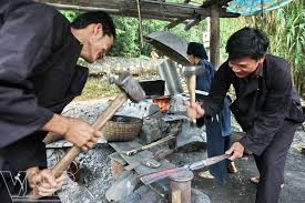 របរដំដែករបស់ជនជាតិ Nung នៅខេត្ត Cao Bang។ - ảnh 1